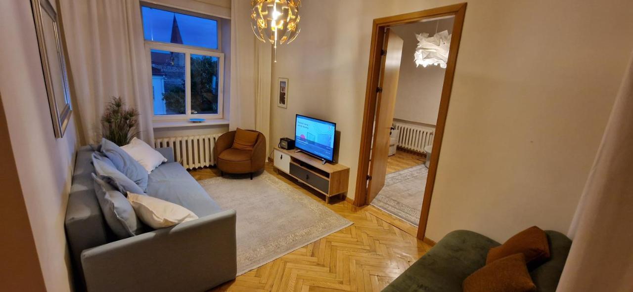 Tyzen39&38 Luxury Apartment Вильнюс Экстерьер фото