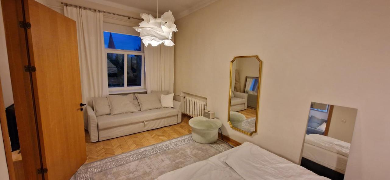 Tyzen39&38 Luxury Apartment Вильнюс Экстерьер фото
