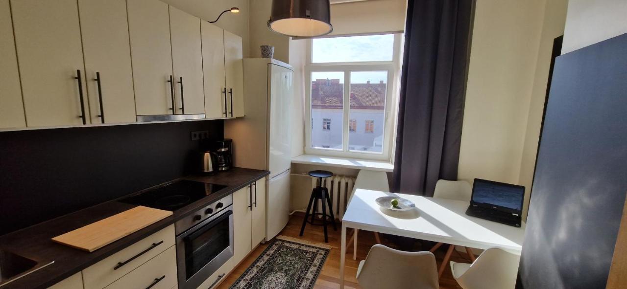 Tyzen39&38 Luxury Apartment Вильнюс Экстерьер фото