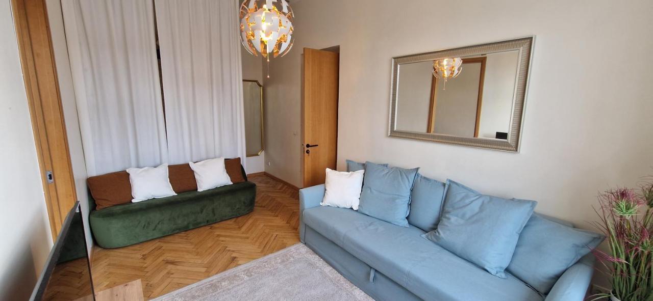 Tyzen39&38 Luxury Apartment Вильнюс Экстерьер фото