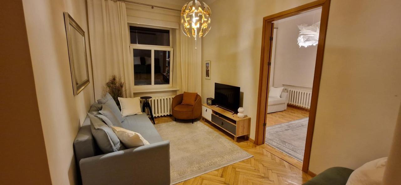 Tyzen39&38 Luxury Apartment Вильнюс Экстерьер фото