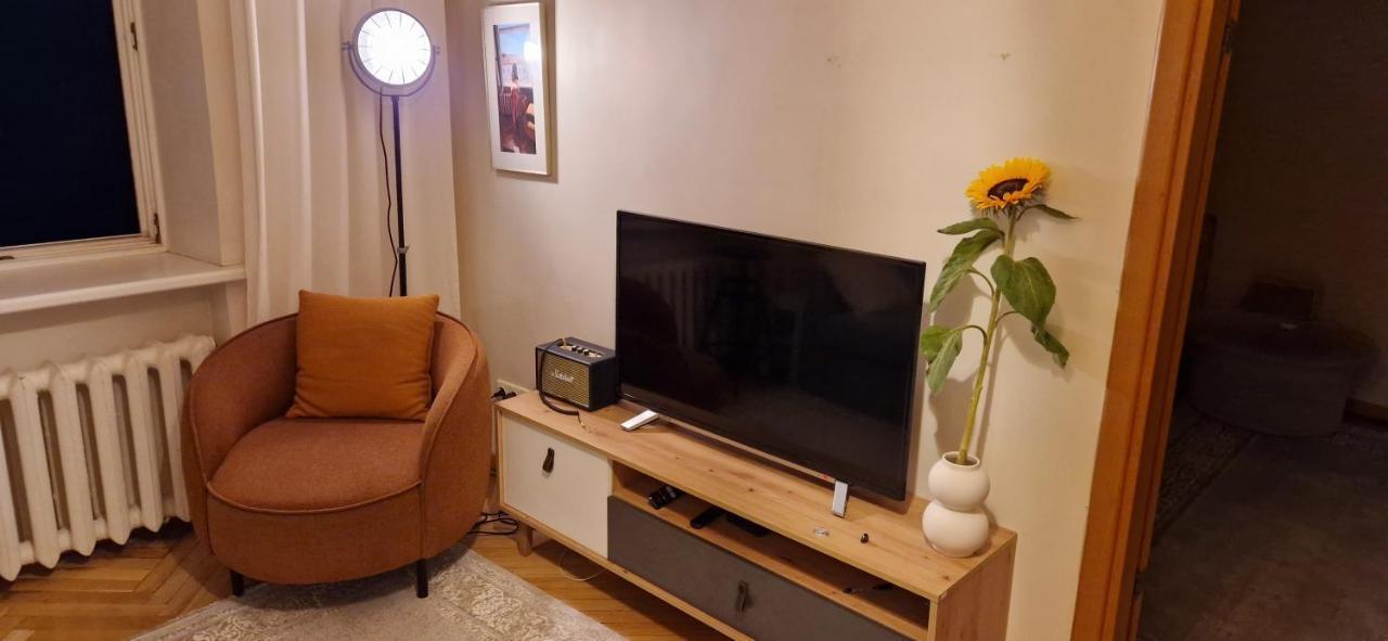 Tyzen39&38 Luxury Apartment Вильнюс Экстерьер фото